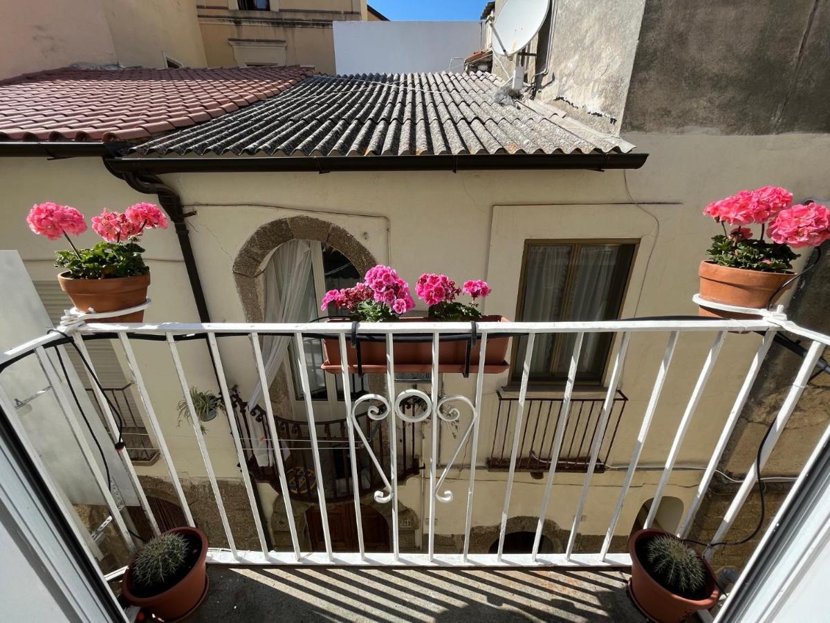 Pizzo Central House Bed and Breakfast Esterno foto