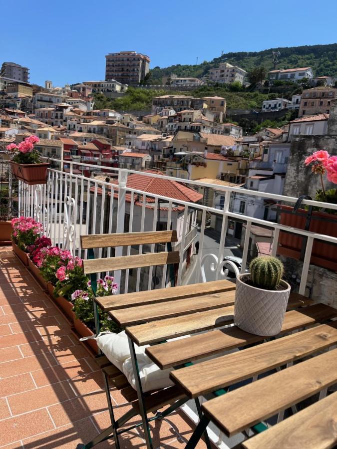 Pizzo Central House Bed and Breakfast Esterno foto